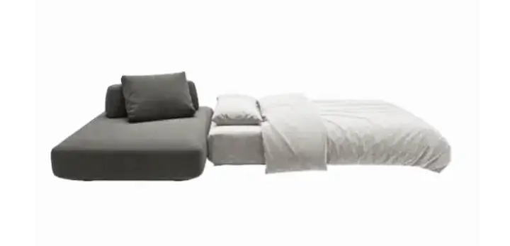 С приставным пуфом